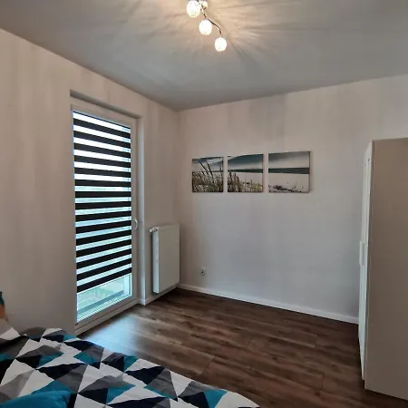 Nowoczesny, Rodzinny Z Widokiem Na Morze